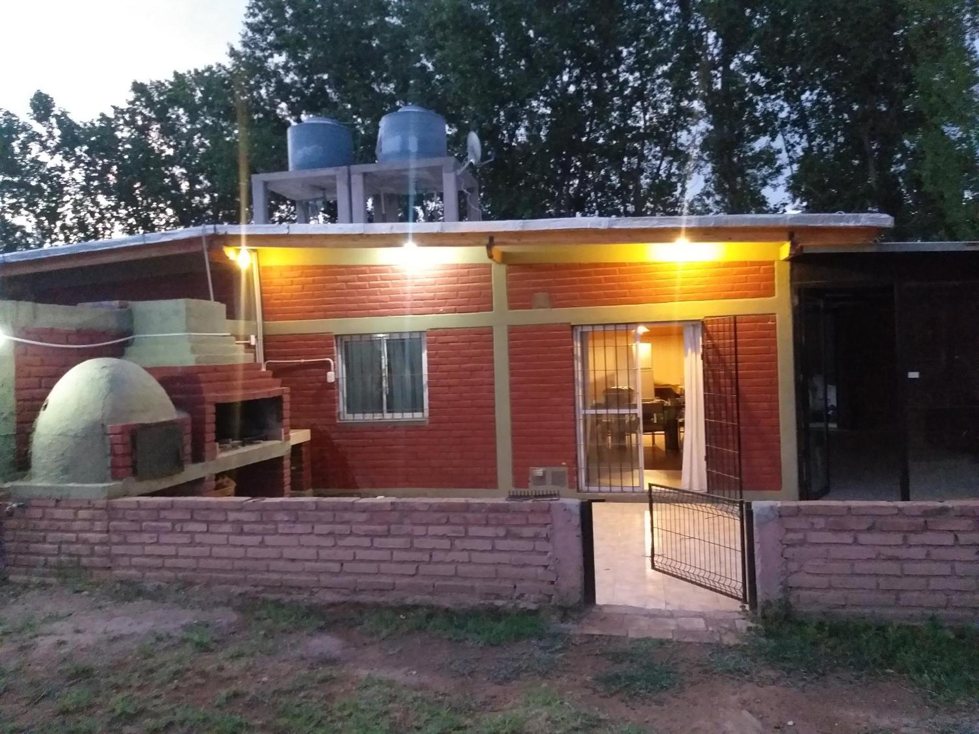 Sonada Casa Con Pileta Pedriel I Villa Lujan de Cuyo Luaran gambar